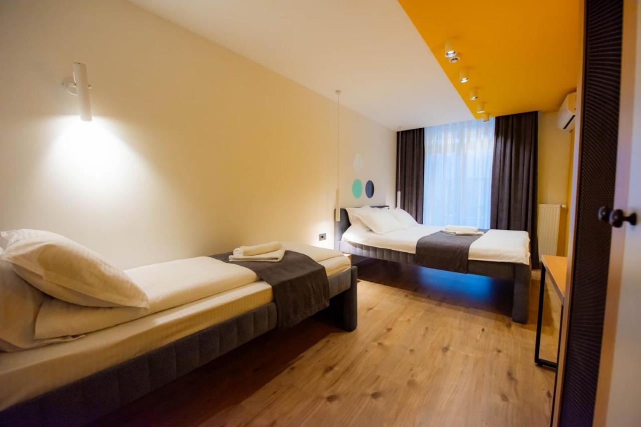 Hotel 4 Llulla 프리슈티나 외부 사진